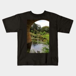 Coal River, Richmond, Tasmania Kids T-Shirt